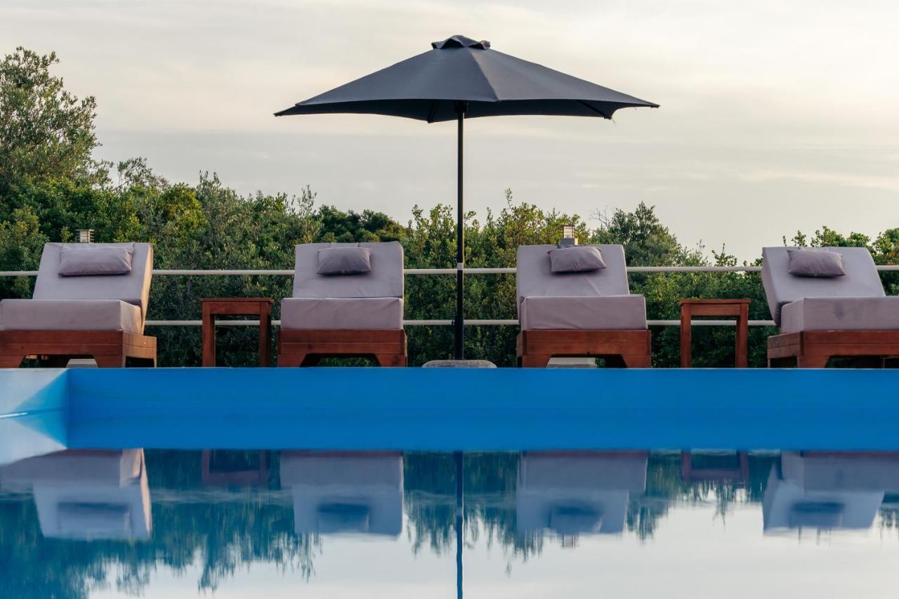 Villa Erato Tsoukaládhes 외부 사진